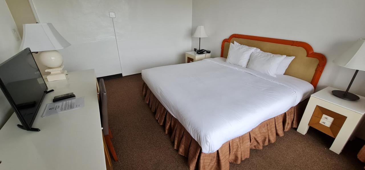 Surestay By Best Western Guam Airport Barrigada Exterior photo